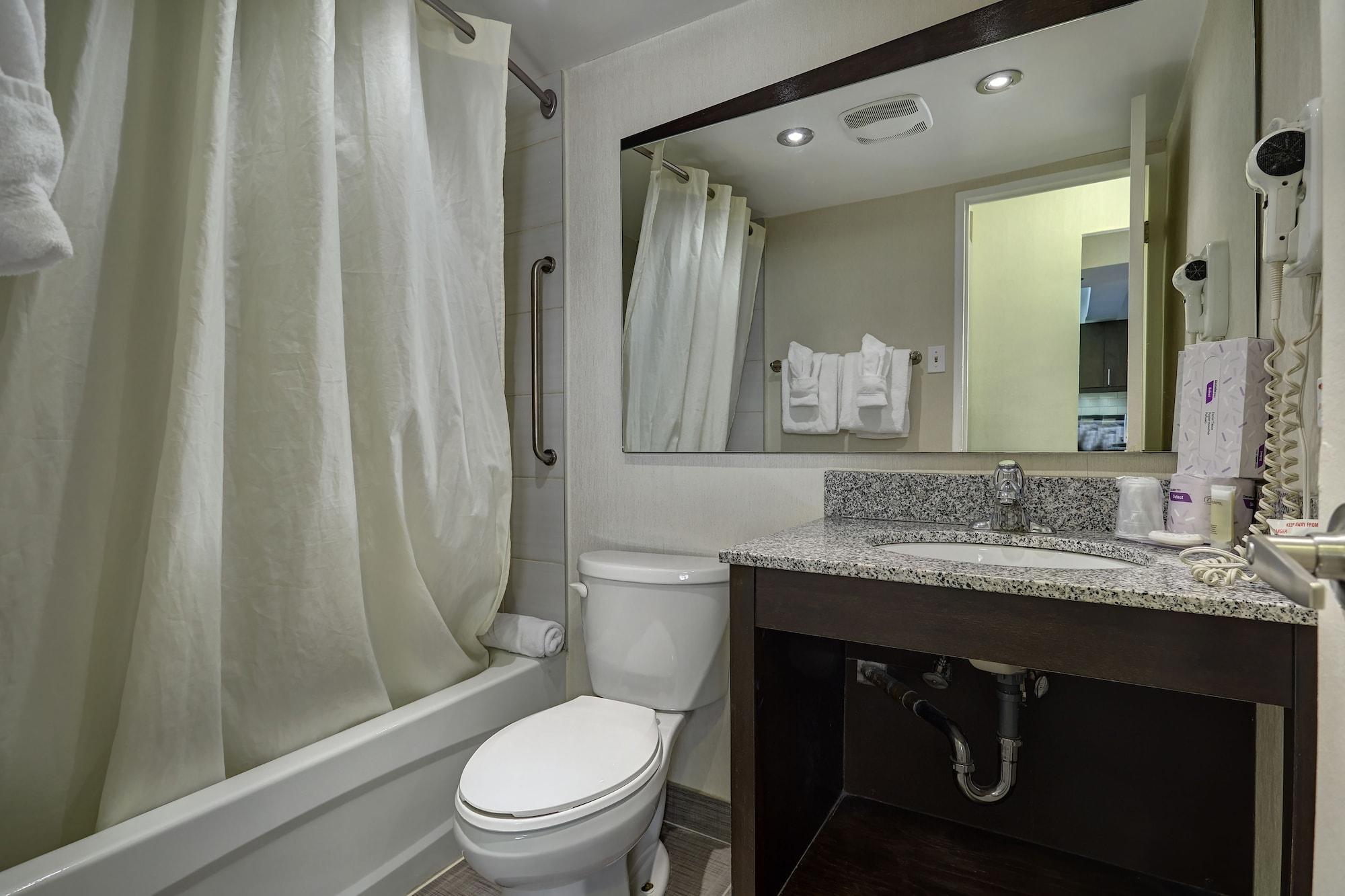 Town Inn Suites Hotel Toronto Eksteriør billede