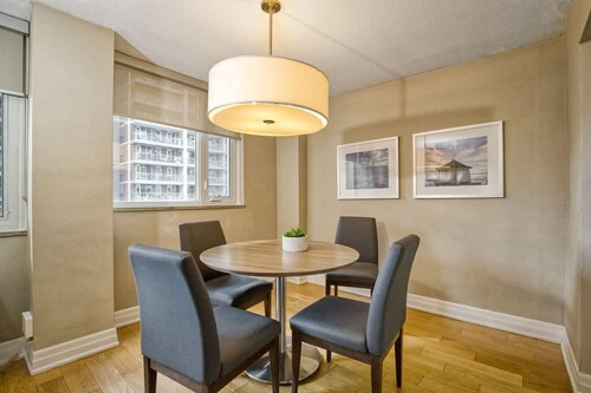Town Inn Suites Hotel Toronto Eksteriør billede