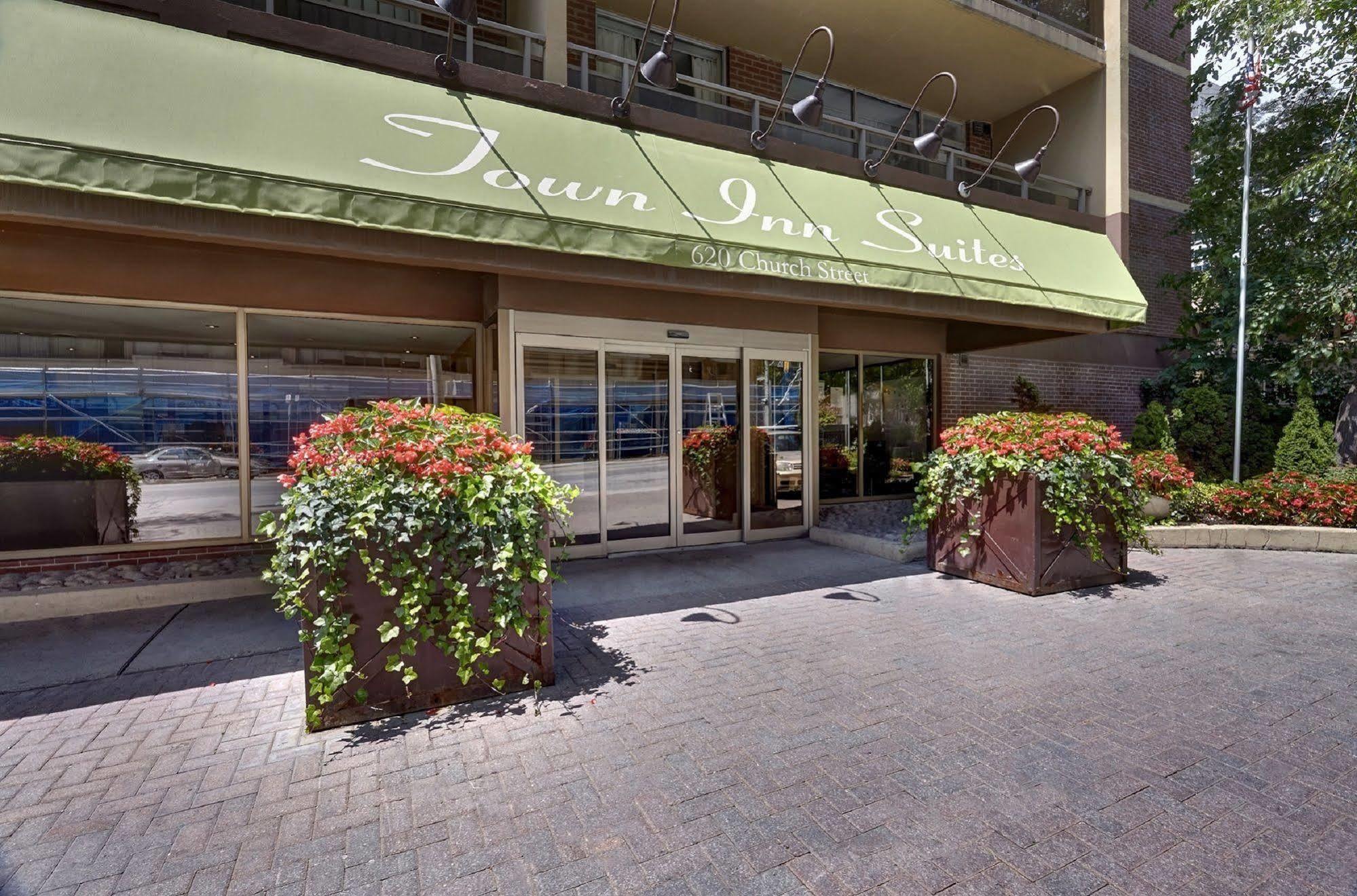 Town Inn Suites Hotel Toronto Eksteriør billede